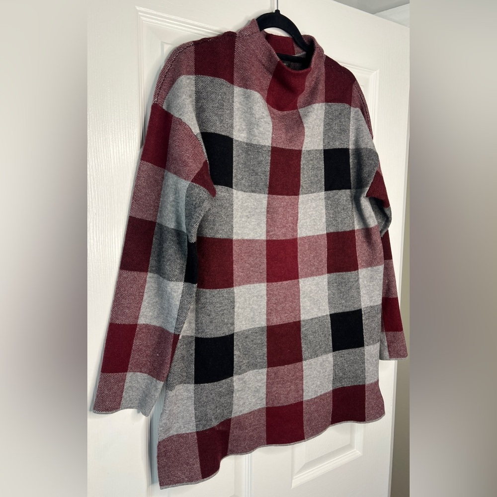Tahari Plaid Mock Neck Knit Top Burgundy Gray Black Ivory Sweater | Size L - Picture 7 of 7